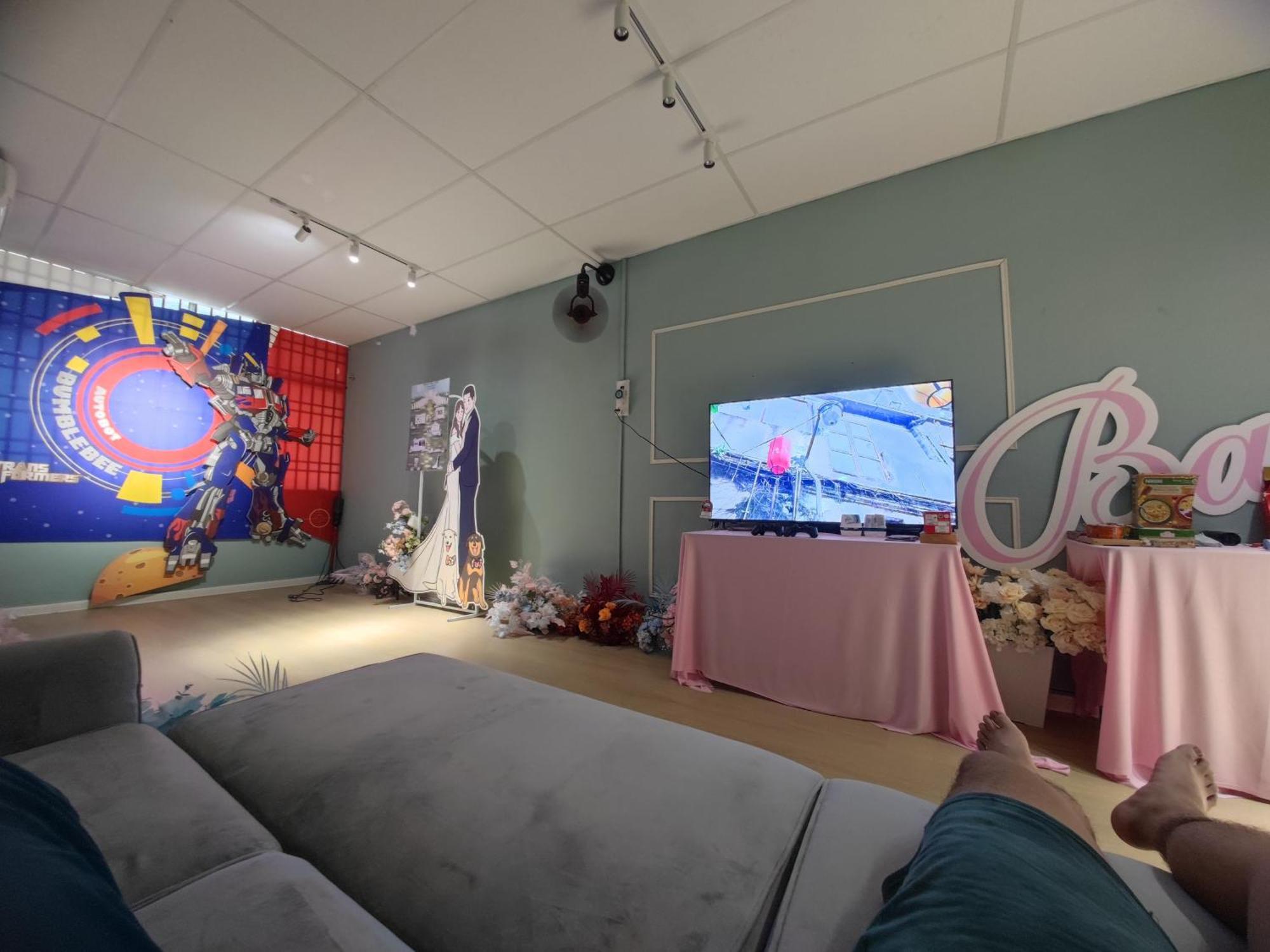 Georgetown Family Ktv Theme Fun Staycation Up To 6 Pax Netflix Youtube Playstation Jelutong Exterior photo
