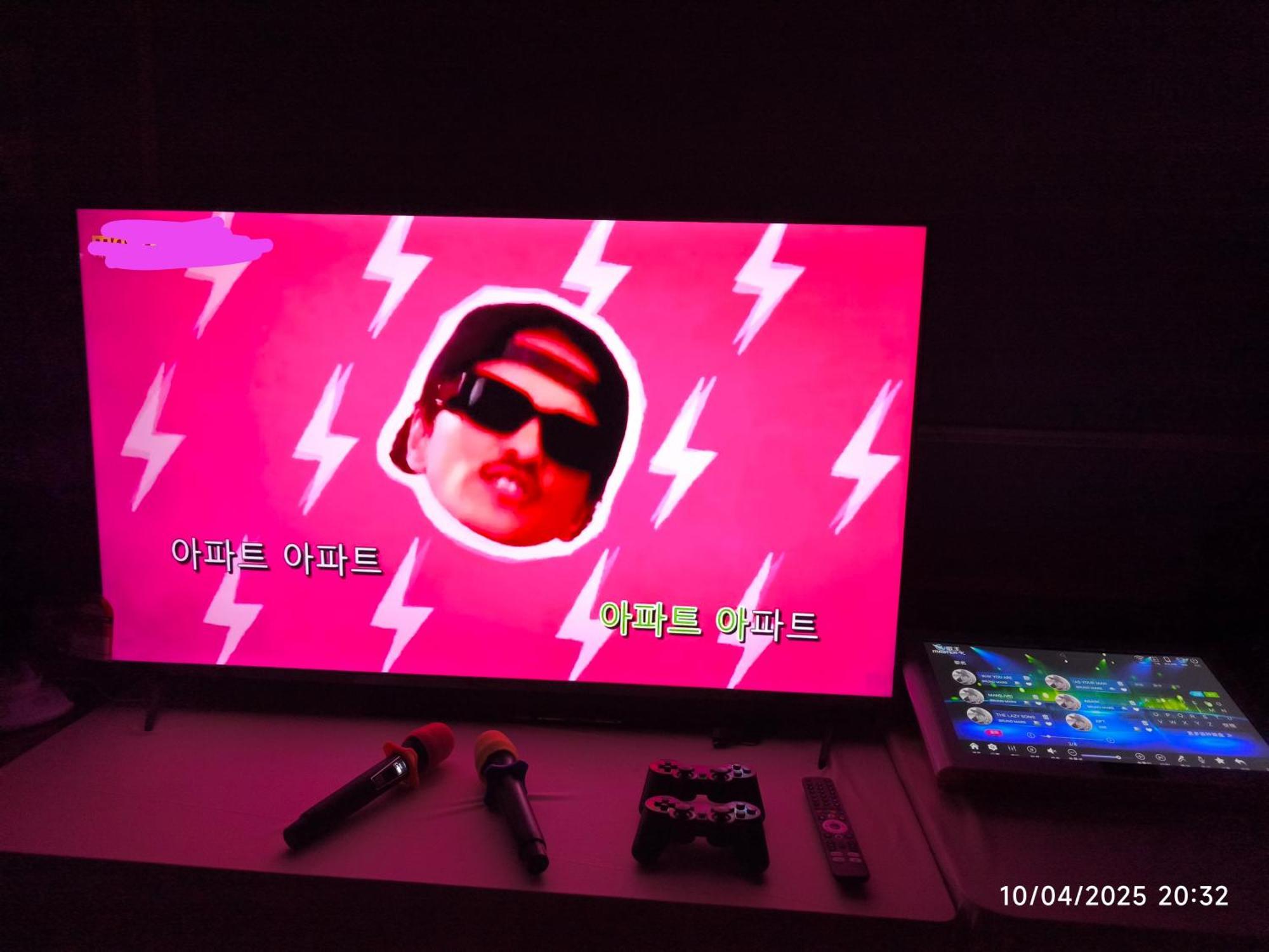 Georgetown Family Ktv Theme Fun Staycation Up To 6 Pax Netflix Youtube Playstation Jelutong Exterior photo